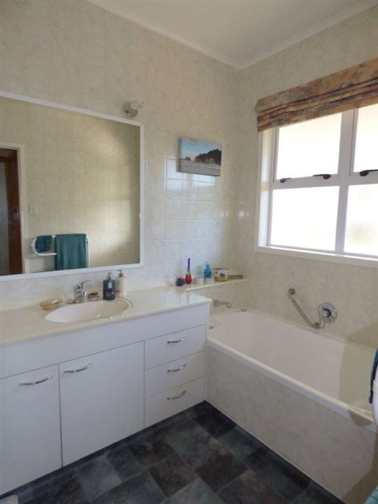 141 Main North Road Otorohanga_14