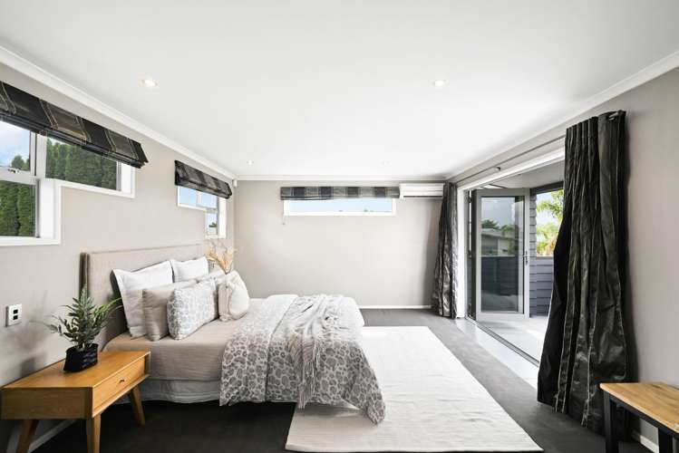 87 Huntington Drive Huntington_12