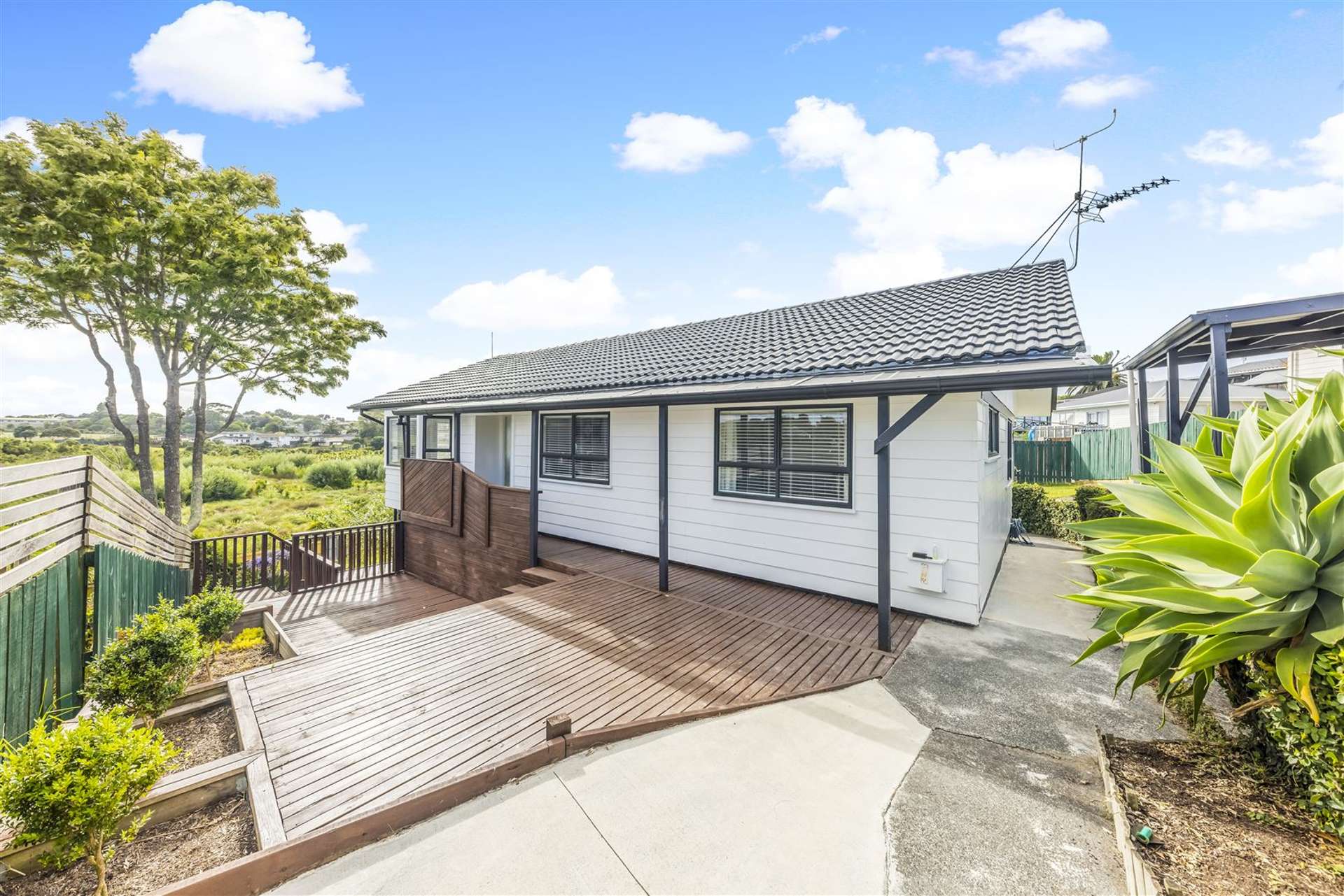 36 Lendenfeld Drive Papatoetoe_0