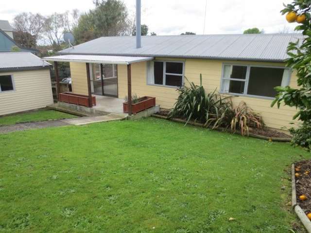 10 Escort Grove Awapuni_2