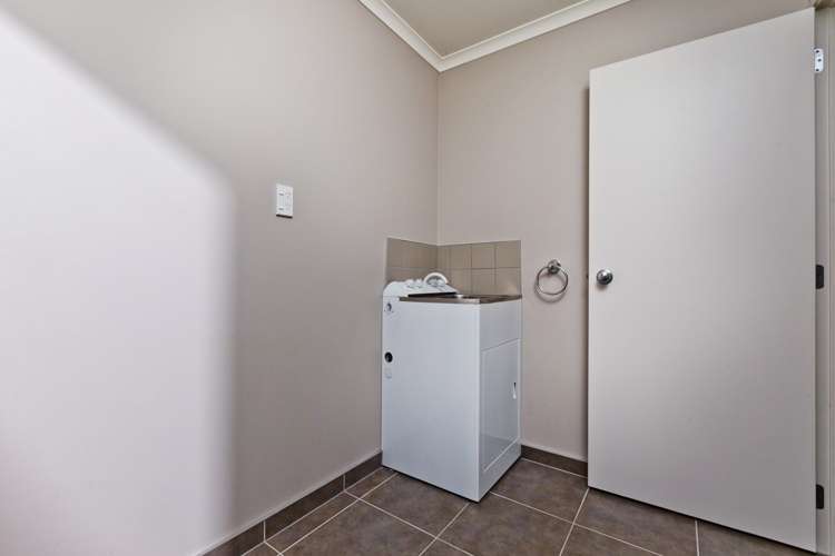 31 Sonoma Crescent Oteha_21