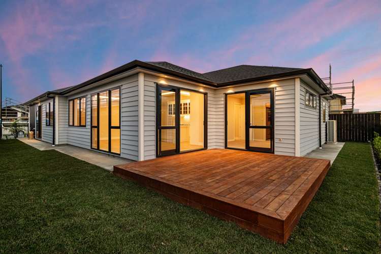 76 Tukutata Crescent Milldale_2