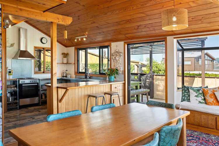 116 Saint Patricks Row Whangamata_14