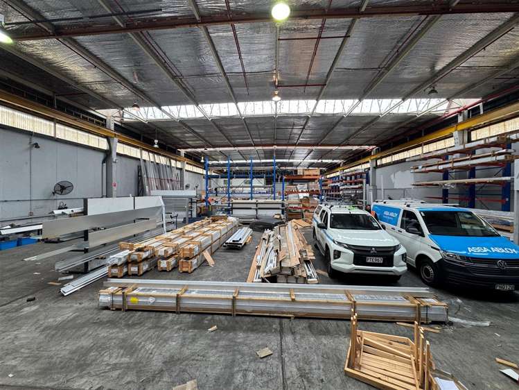 Unit 7/99 Carbine Road Mount Wellington_5