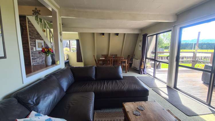 67 Racecourse Avenue_3
