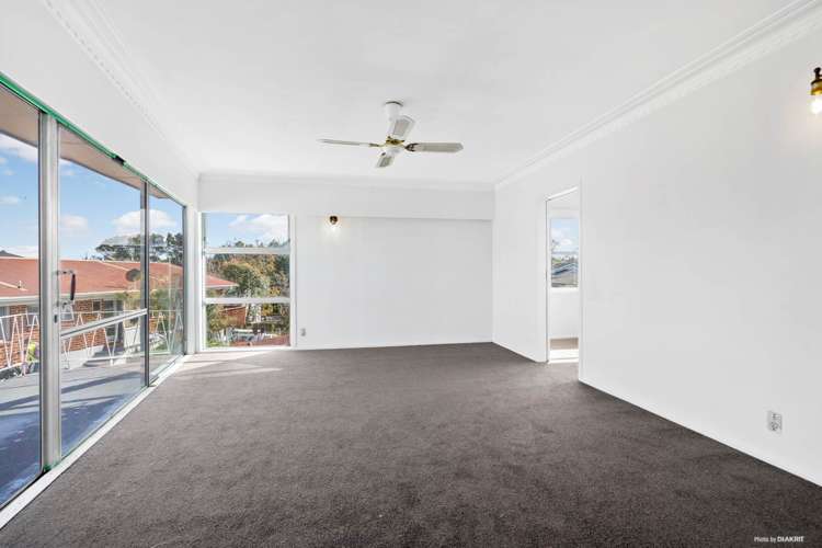 303 Great North Road Henderson_7