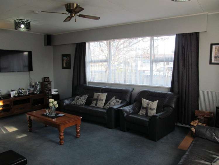 10 Blackmore Crescent Alexandra_7