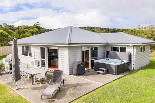Your easy-care coastal escape