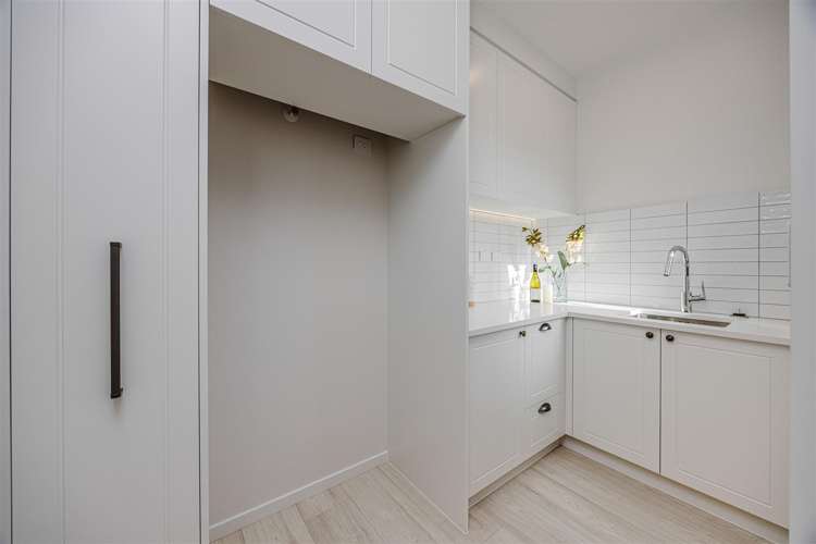 8 Arahi Road Clevedon_11