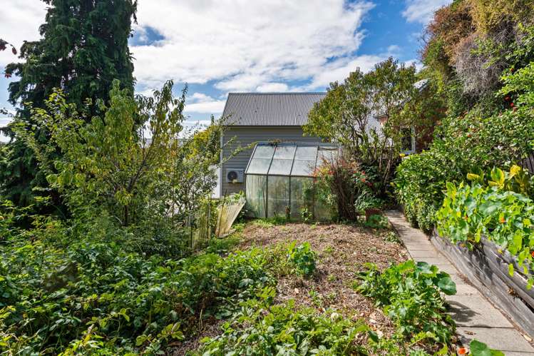 3 Ball Lane Redcliffs_27