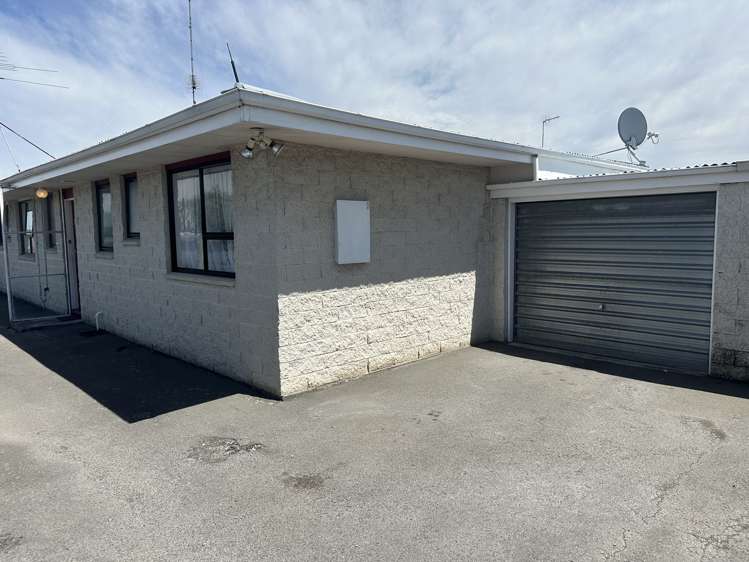 2/267 Moore Street_0