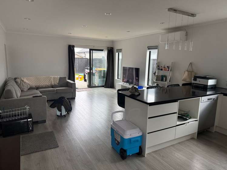 36 Trewern Avenue Chartwell_1