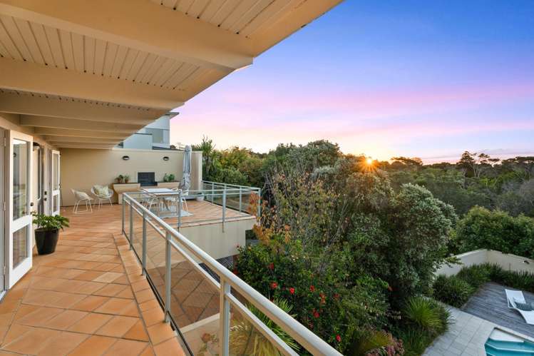 47 Fern Glen Road South St Heliers_24