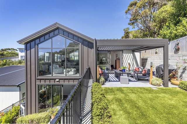 Sunny, Spectacular Sanctuary RV $1,030,000