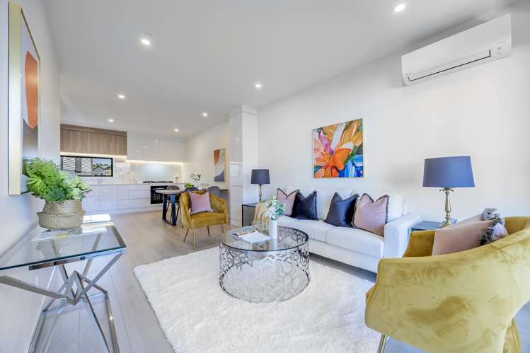 17B&E John Jennings Drive Oteha_16