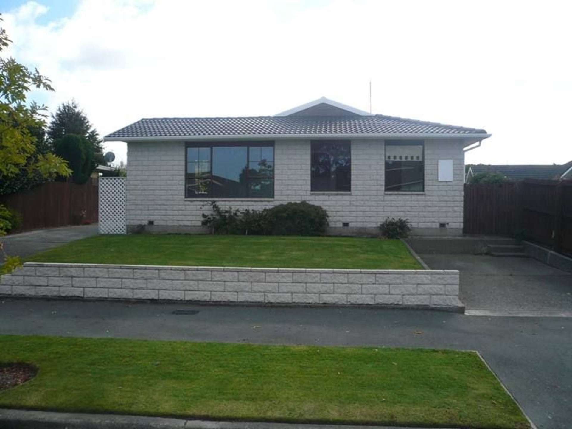 1/10 Montclare Avenue Ilam_0