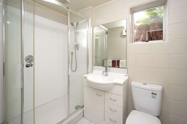 1 High Street Ashley_13