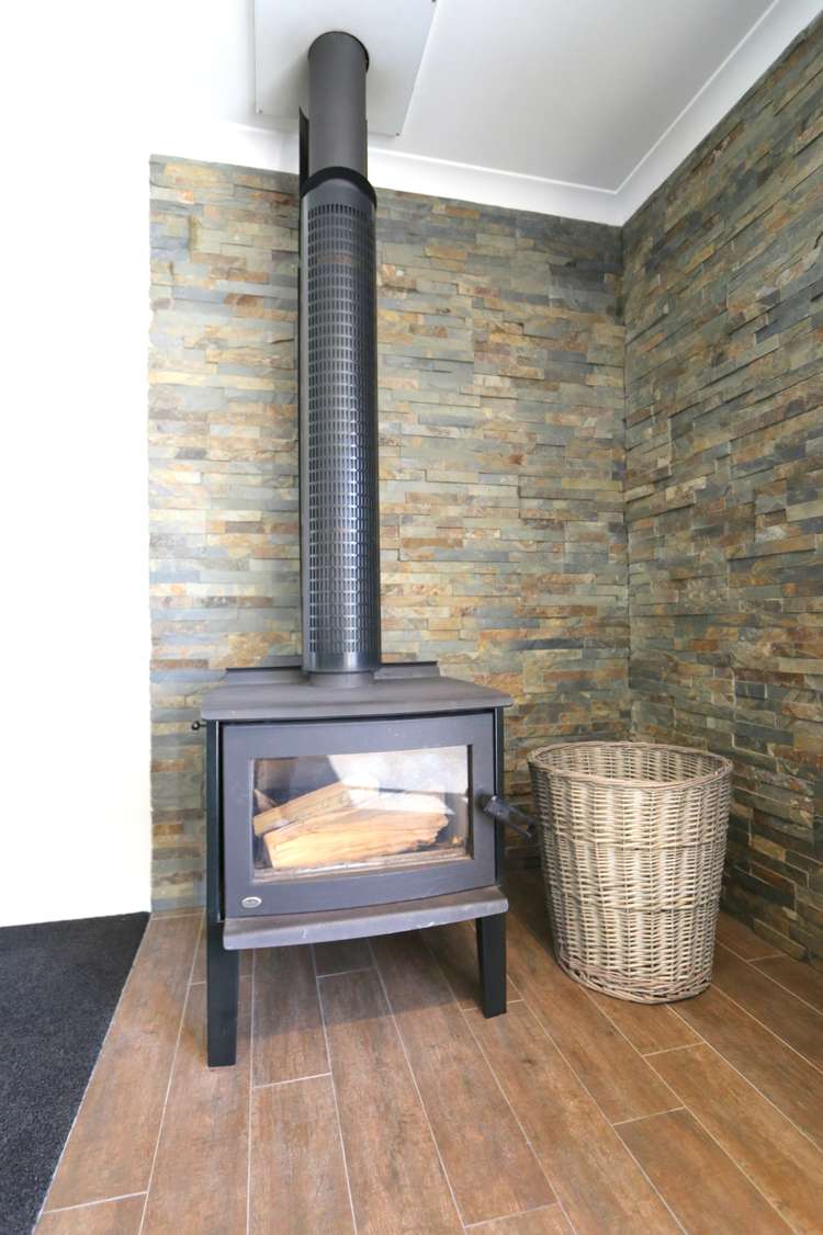 357 Oreti Road Otatara_13