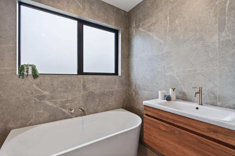 2 Nethercote Way Rolleston_16