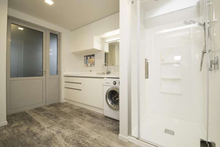 1 Roore Street Foxton Beach_13