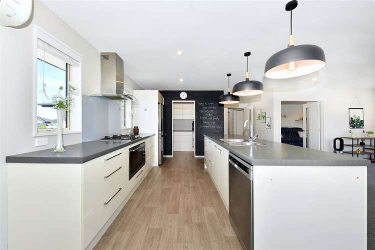 16 Bradbury Avenue Rolleston_7