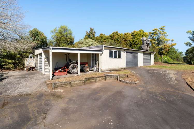 306 Glengarry Road Glen Eden_29