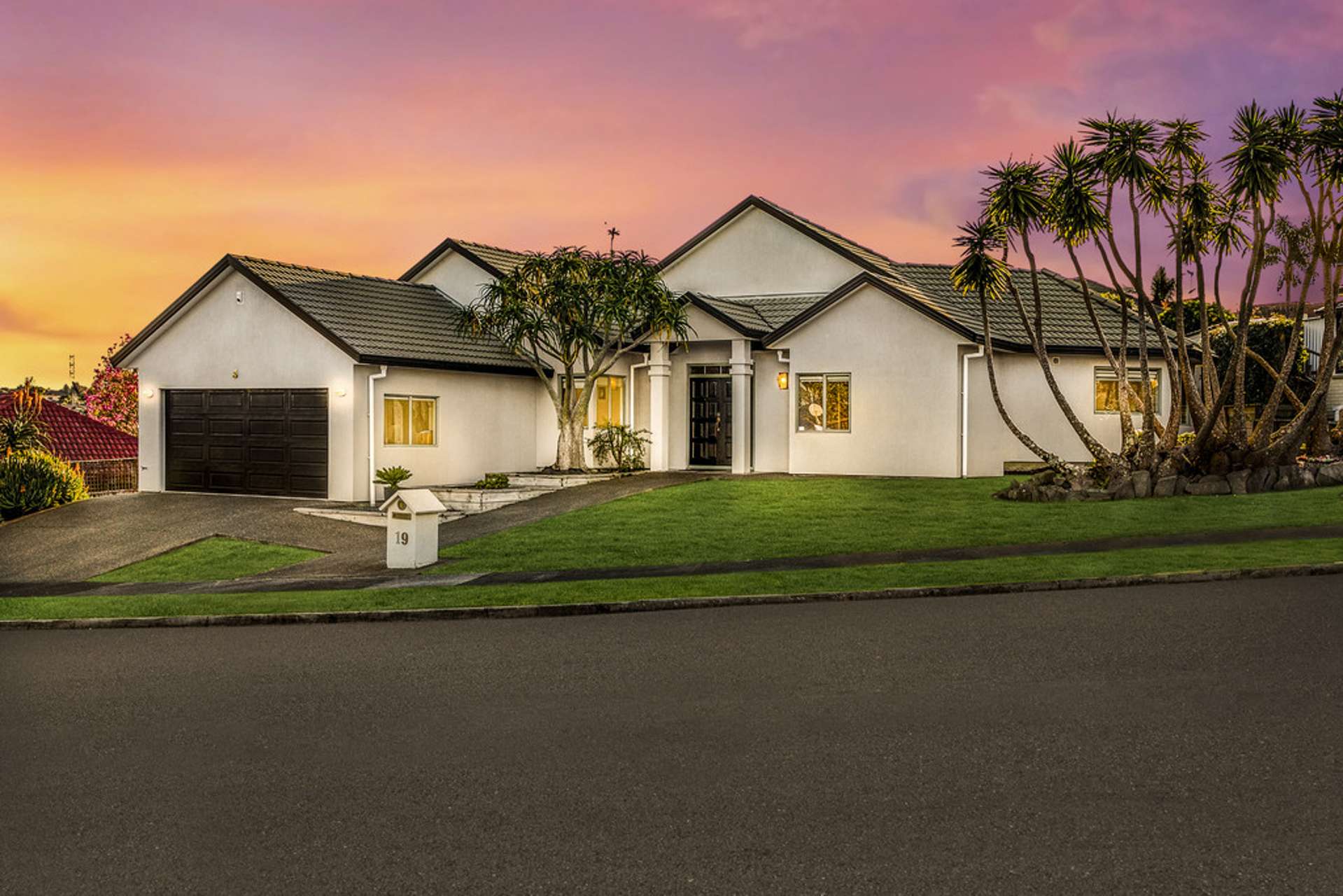 19 Stewart Gibson Place Manurewa_0