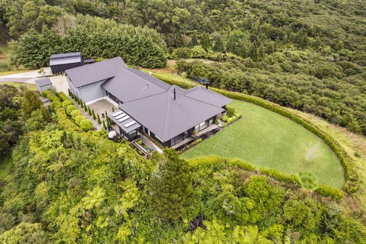 1 Jack Barry Road Waitoki_25