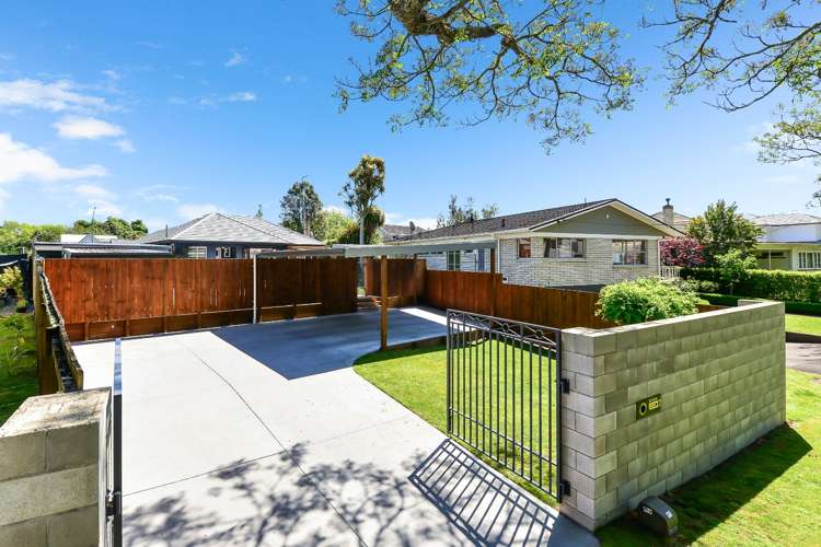 7 Banbury Crescent Fairfield_11