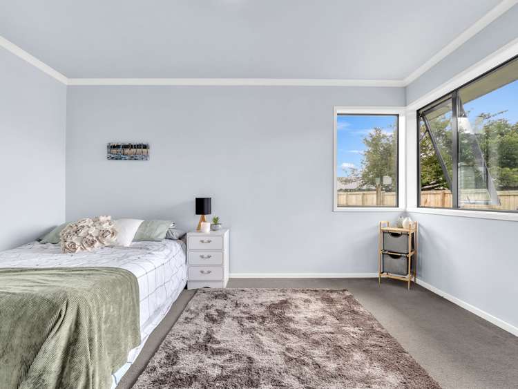 66 Lisa Crescent Mangakakahi_7