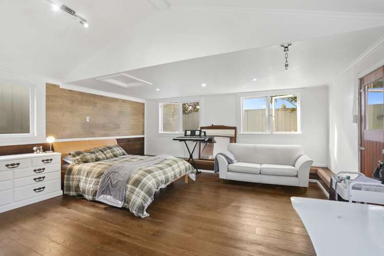 15 Kingdale Road Henderson_21