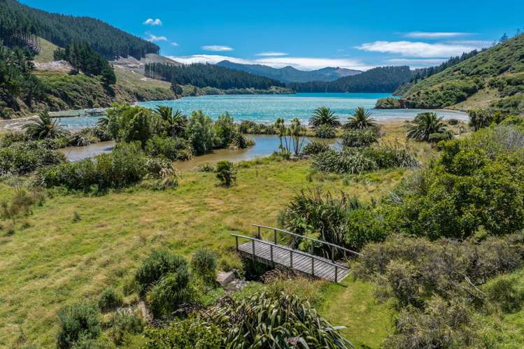 528 Oyster Bay Marlborough Sounds_43