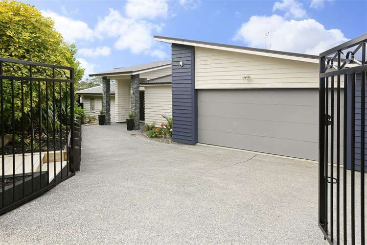 67 Lake Panorama Drive Henderson_7