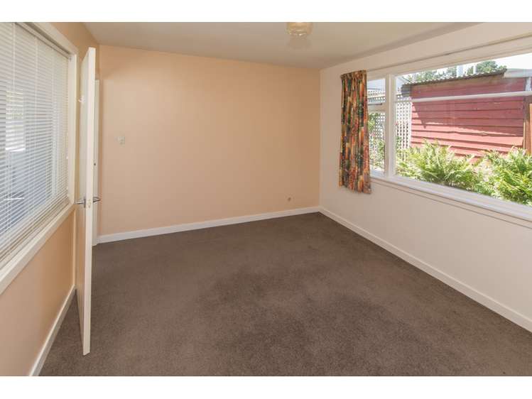 50a Batten Grove The Pines Beach_14