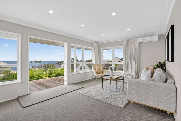 2/33 Gulf View Road Murrays Bay_5