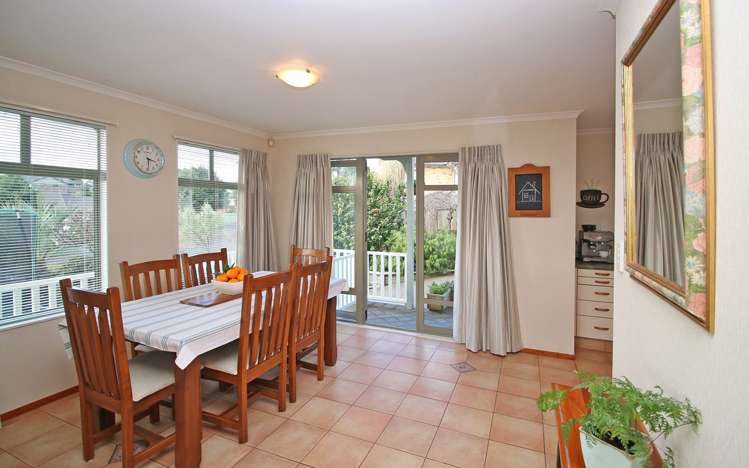 2 Thornlea Drive Welcome Bay_9