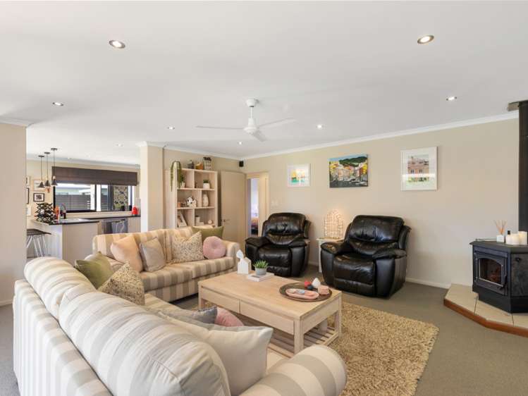 3 Kensington Place Springlands_21