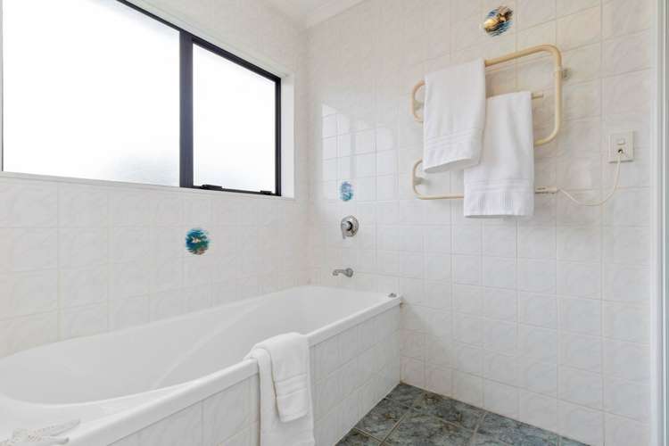 7 Trossach Place Wattle Downs_10