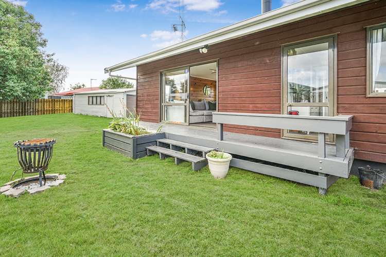 14 Kentucky Crescent Nawton_12