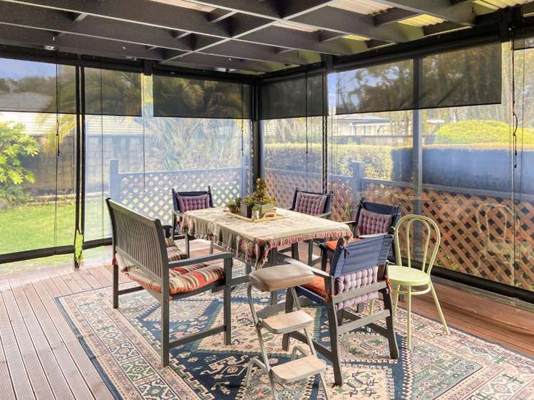 9 Totara Park Road Clouston Park_8