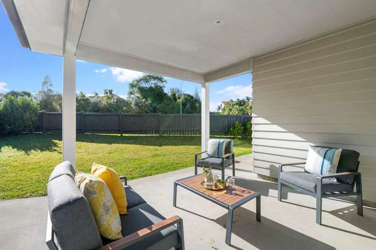 2 Maylee Crescent Gulf Harbour_1