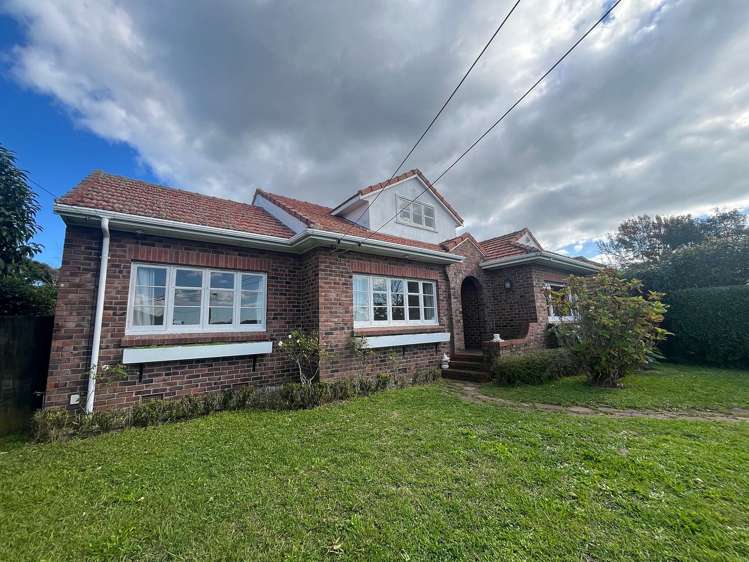 7 Otahuri Crescent Greenlane_1