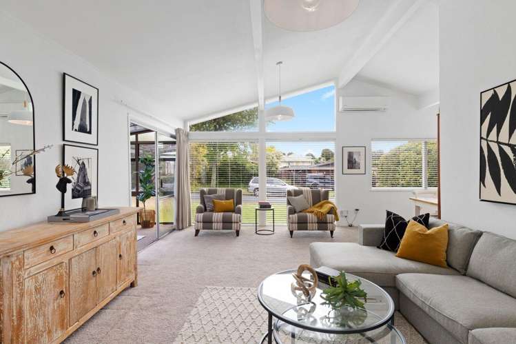 26 Beechdale Crescent 10694_0