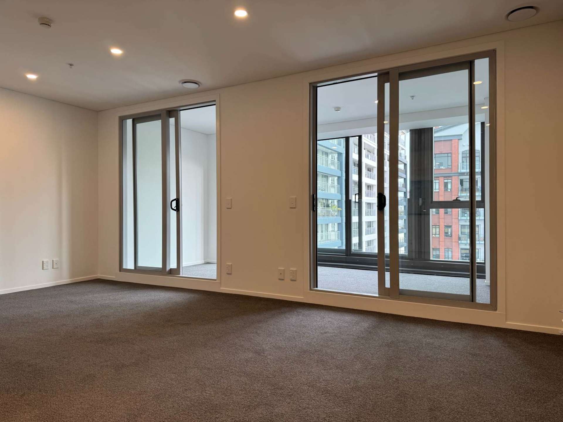 11F/100 Anzac Avenue City Centre_0