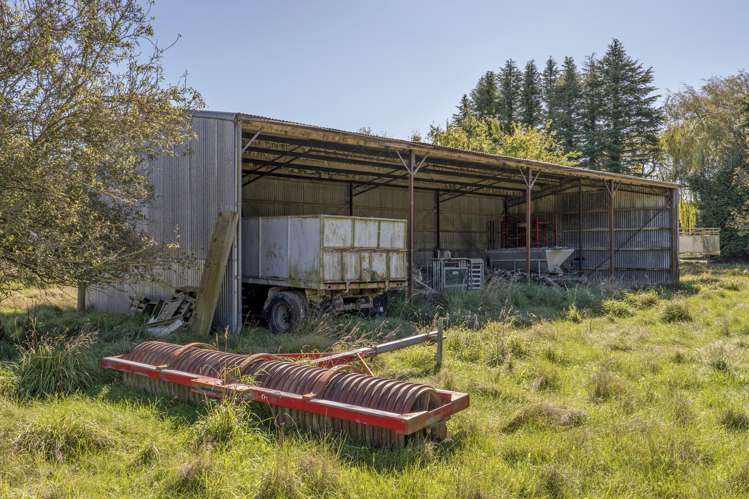 1735 Wards Road Greendale_8