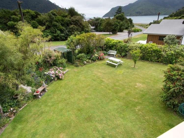2325 Croisilles-French Pass Road Okiwi Bay_2
