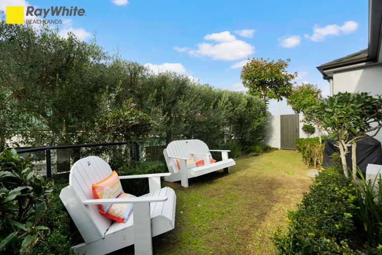 11 Tui Brae Beachlands_21