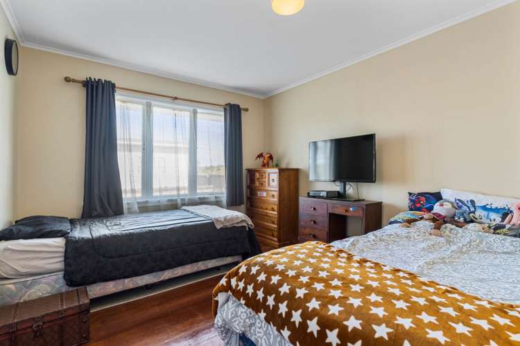 36 Parakai Avenue Parakai_6