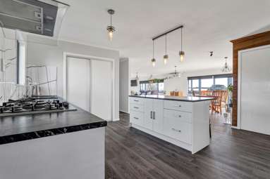 83 Peters Road_4