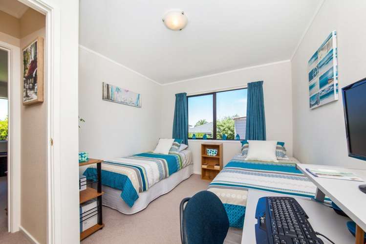 30 Sturges Road Henderson_14